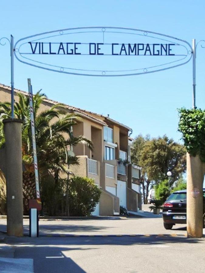 Maison Charmante A Cogolin Avec Vue Sur La Mer Et Piscine Eksteriør billede